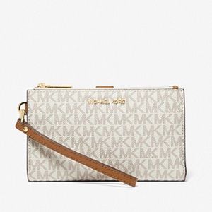 Michael Kors Smartphone Wallet Wristlet beige